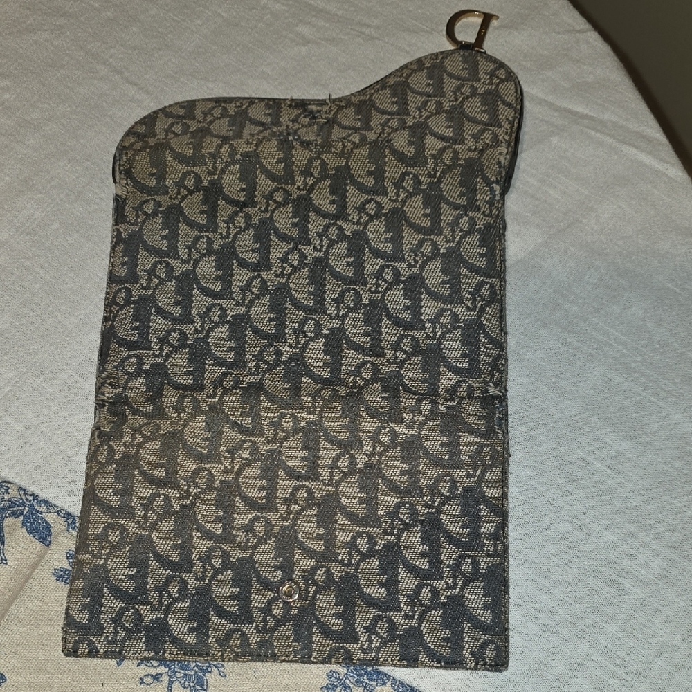 Christian Dior Monogram Foldover Clutch - Picture 8 of 11